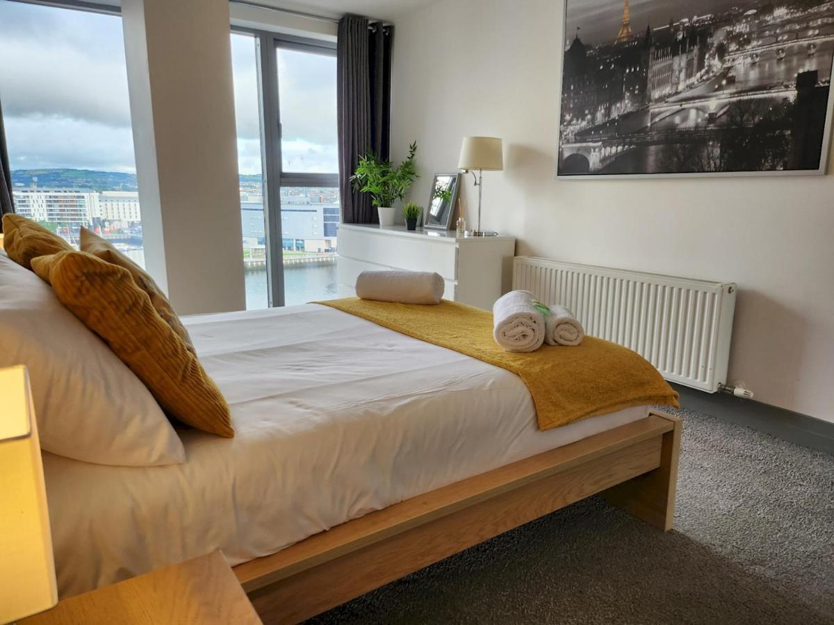 Pass The Keys Stunning Penthouse With Balcony Sunset Views Belfast Exterior foto