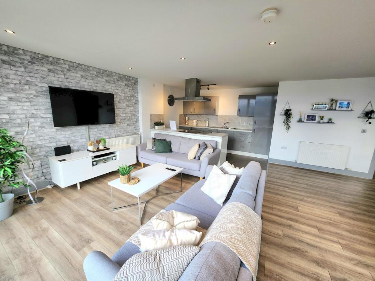 Pass The Keys Stunning Penthouse With Balcony Sunset Views Belfast Exterior foto