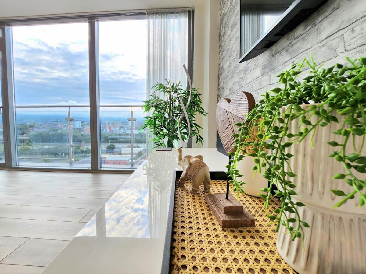 Pass The Keys Stunning Penthouse With Balcony Sunset Views Belfast Exterior foto