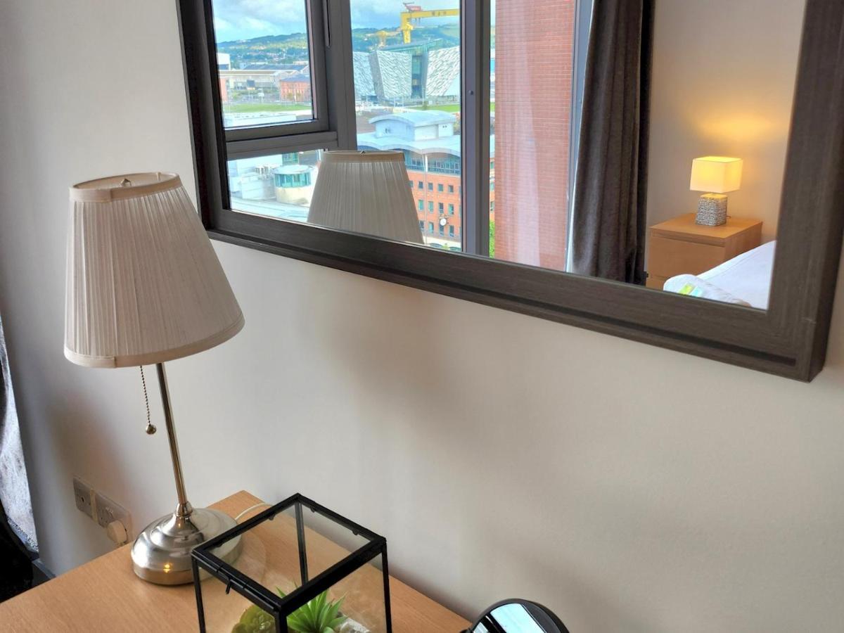 Pass The Keys Stunning Penthouse With Balcony Sunset Views Belfast Exterior foto